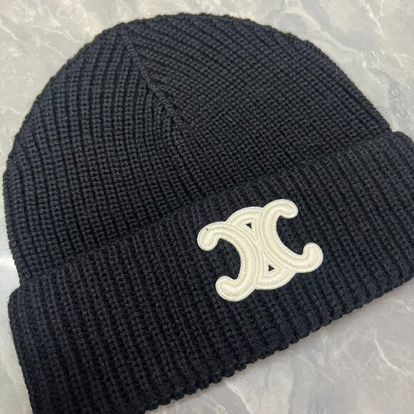 CELINE Wool Beanie Arc de Triomphe Patch Beanie - Picture 4 of 9